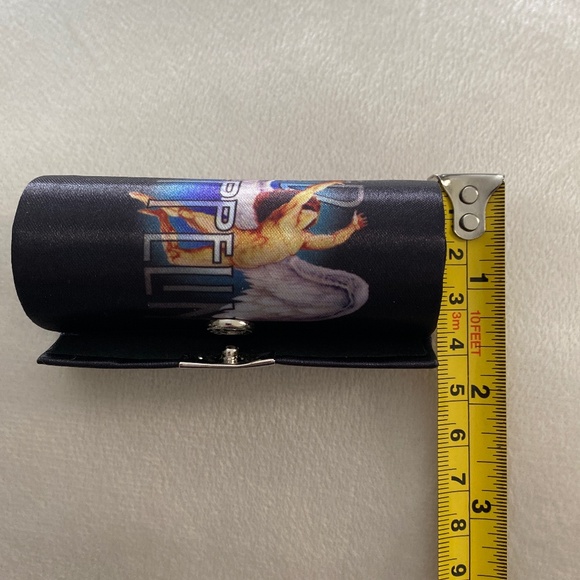 New LED ZEPPELIN Lipstick case holders with mirror set of 6 - Picture 4 of 8